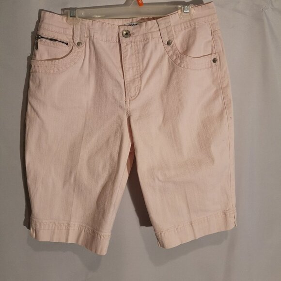 Jones & Co Ladies Size 14 Pink Bermuda Shorts - Picture 1 of 6